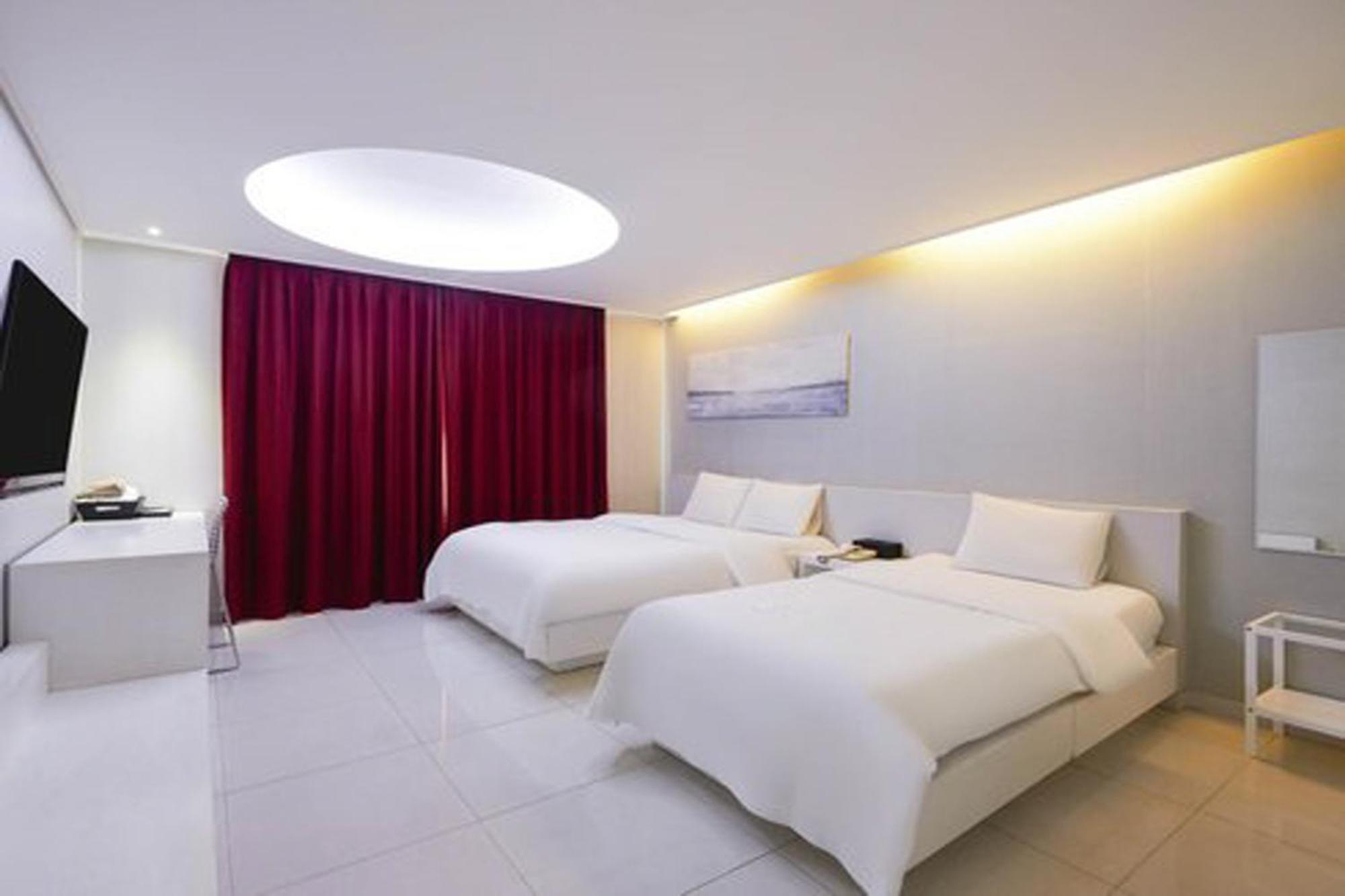 G Tourist Hotel Wolmido Inczhon Zewnętrze zdjęcie