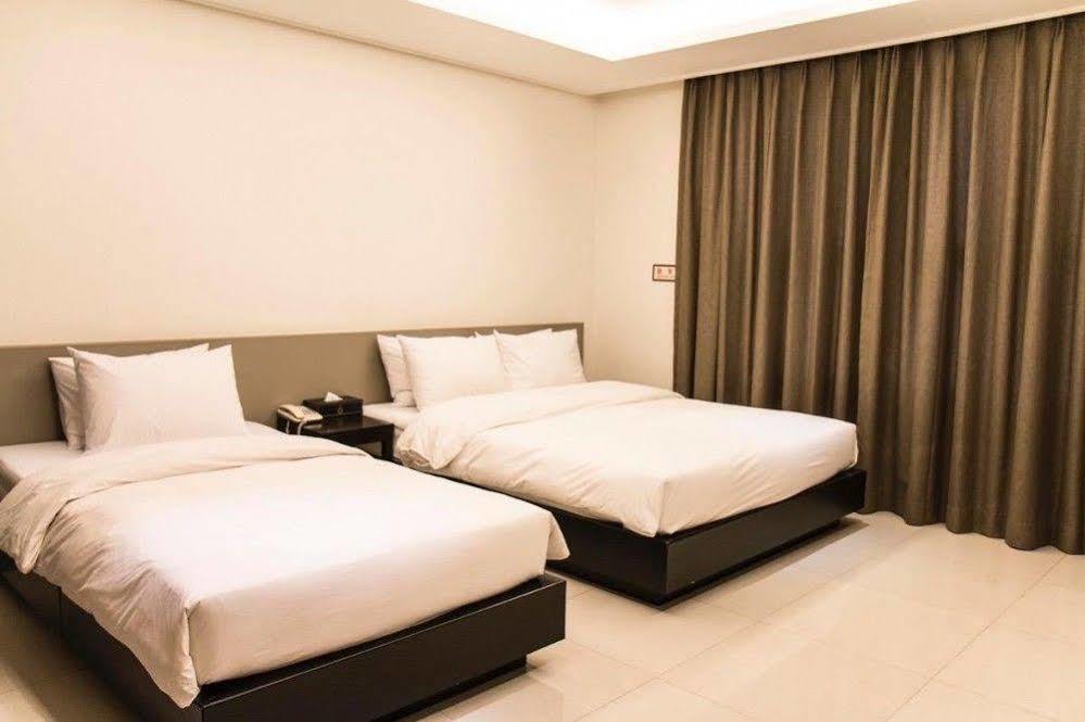 G Tourist Hotel Wolmido Inczhon Zewnętrze zdjęcie