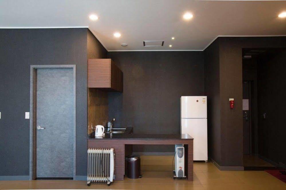 G Tourist Hotel Wolmido Inczhon Zewnętrze zdjęcie