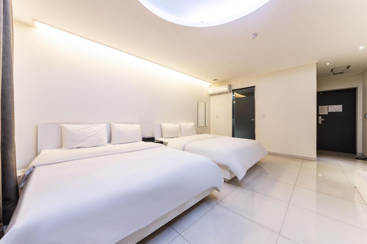 G Tourist Hotel Wolmido Inczhon Zewnętrze zdjęcie
