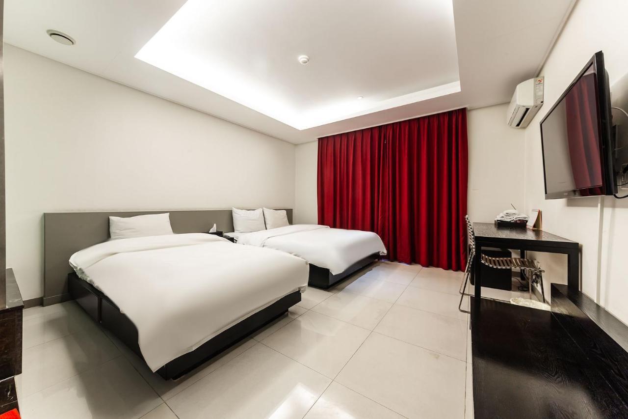 G Tourist Hotel Wolmido Inczhon Zewnętrze zdjęcie